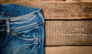 冬天破洞牛仔裤怎么搭配 夏天破洞牛仔裤搭配