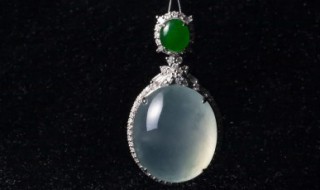 如何区分翡翠的种水 怎么区分翡翠种水