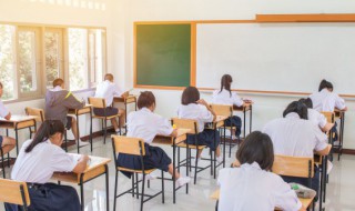 高考前考砸了怎么调整心态（高考数学考砸了怎么调整心态）