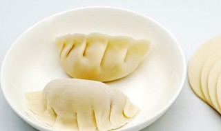饺子怎样煮才不会有硬皮（怎么做的饺子皮不会硬）