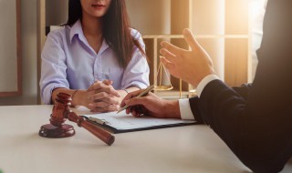 职场新人应注意的商务礼仪 商务人员基本职场礼仪