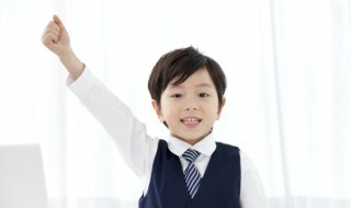 和玩世不恭意思相近的词语 跟玩世不恭意思相近的成语