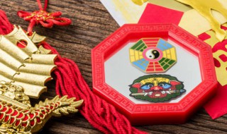 家里门对门怎么化解（自家门对门怎么化解）