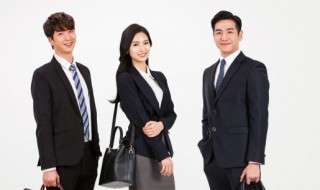 男生夏季职场怎么穿搭(夏季男生怎么穿搭好看)