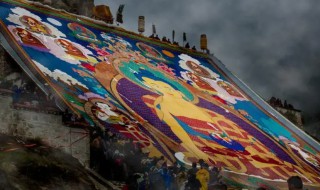 雪顿节的风俗是什么（雪顿节的来历和风俗）