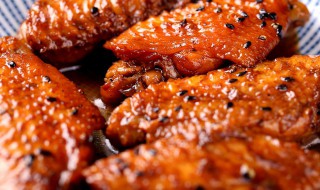 烤肉鸡翅的腌制方法（烤肉鸡翅怎么腌）