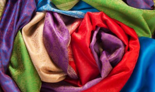 牛奶冰丝是什么材料（牛奶丝冰丝有什么区别）