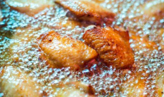 不粘锅可以炸东西吗 不粘锅能用油炸东西吗