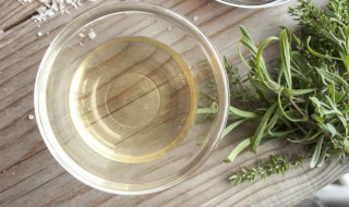 醋泡生姜为什么要加糖（醋泡生姜为什么要加糖,加盐?）