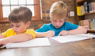 讽的组词 讽的组词可以组什么