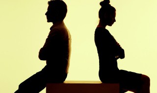 LOL游戏情侣ID（lol游戏情侣id宠溺）