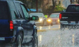 新手下雨天可以练车吗（下雨天新手要不要练车）