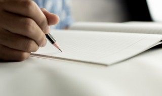 毛毛虫给我们的启示是什么（毛毛虫的启示故事）