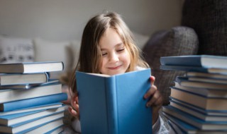 袍组词语 执组词语