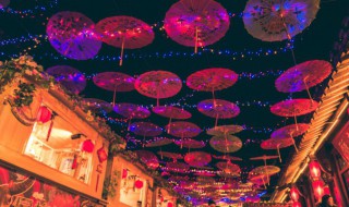 舞龙闹花灯放鞭炮是什么节日(舞龙放花灯放鞭炮哪个节日)