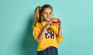 如何改变孩子的懒惰 如何改变孩子的懒惰和拖拉的句子