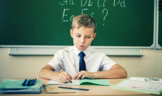 小孩子懒惰怎么办呢（怎样治懒惰的孩子）