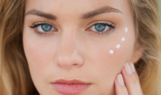 ahc眼霜的正确使用方法 ahc眼霜如何