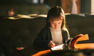 女孩名字带金字旁的名字（女孩名字带金字旁的名字大全）