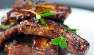 家常土豆蒸排骨的做法 土豆蒸排骨的做法大全