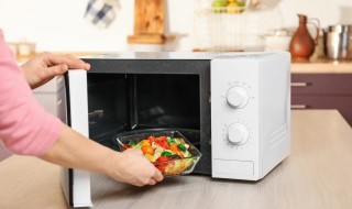 不锈钢架可以放微波炉吗（微波炉里可以放不锈钢架子吗）