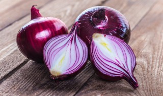 洋葱可以放冰箱吗 切开的洋葱可以放冰箱吗
