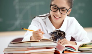 木字旁一个危读什么（木字旁边有个危读什么）