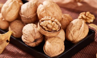 鲜核桃放冰箱保存吗（核桃能放冰箱保鲜吗）