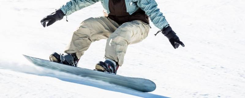 雪板上固定器的别称是 雪板上固定器的别称是啥