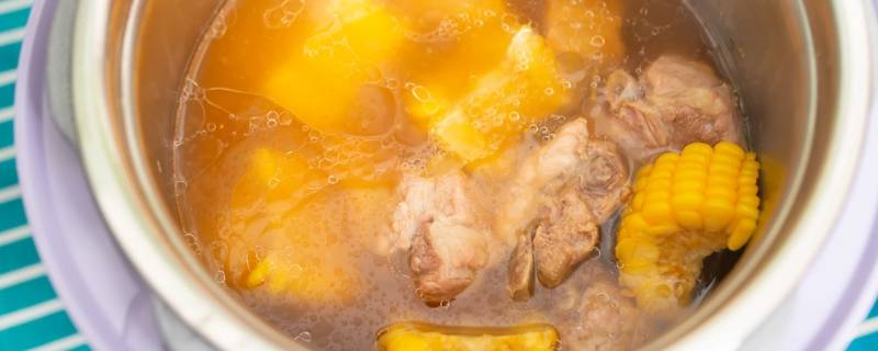 高压锅和慢火煮炖哪个更营养（慢炖和高压锅的区别）