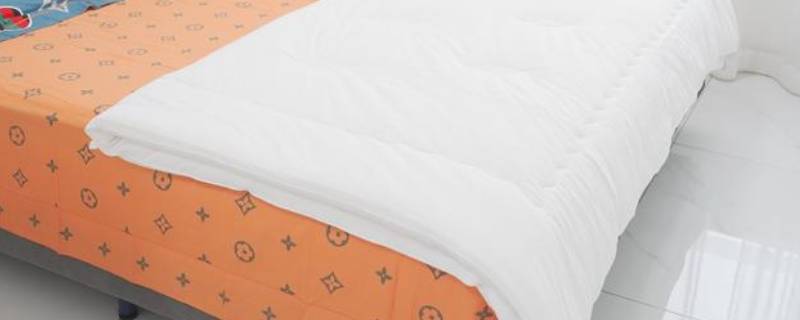 20度适合盖几斤的被子 冬天室内20度盖几斤被子合适