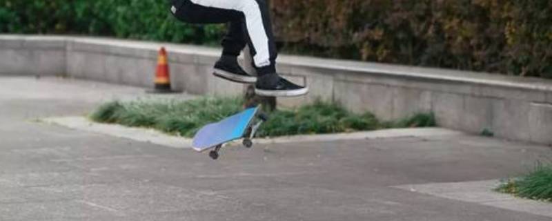 sk8是啥 sk8和sk8hi