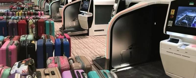 坐飞机雨伞可以放在行李箱里托运吗 坐飞机雨伞可以放在行李箱里托运吗