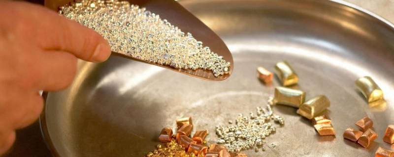 周生生金粒一粒多少克（周生生1两黄金粒）