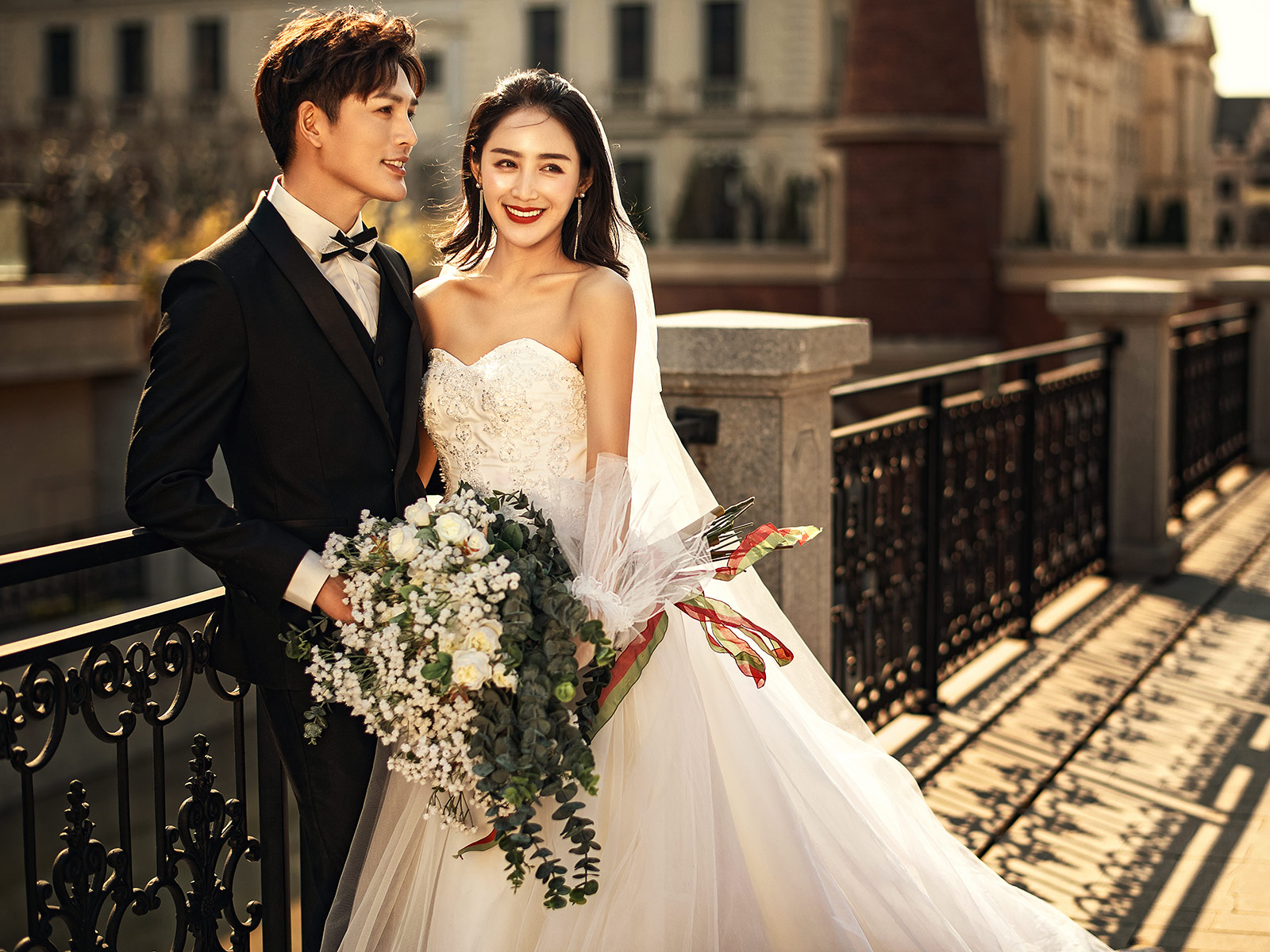 北京拍婚纱照多少钱正常（北京拍婚纱照多少钱一套）