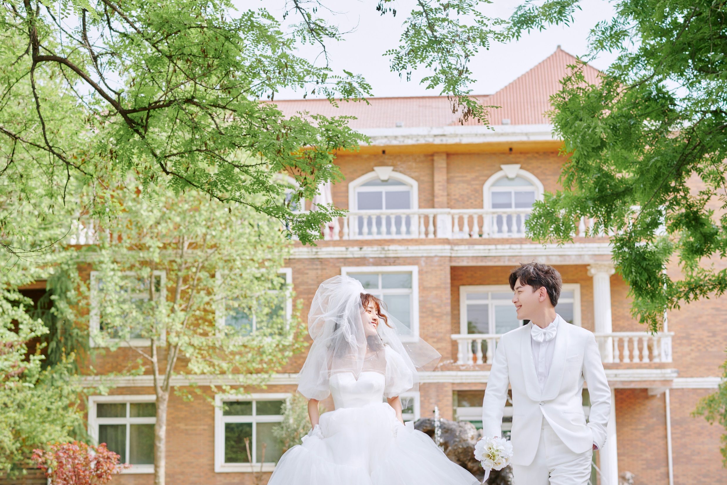 厦门哪个店拍婚纱照最好 厦门哪个店拍婚纱照最好的