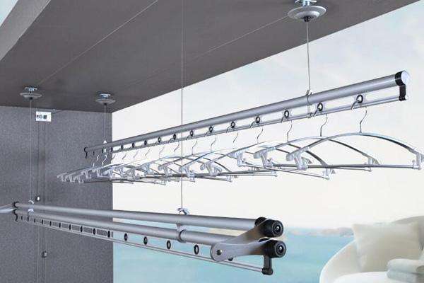 晾衣架安装有步骤，别乱安装了（安装晾衣架安装方法）