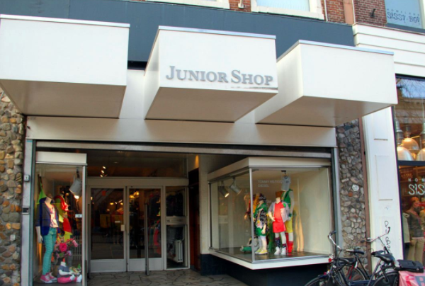 儿童服装店装修价格（儿童服装店面装修）