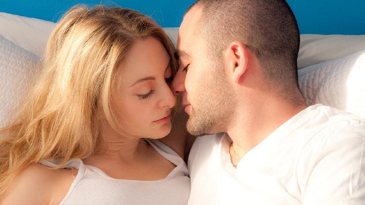 物质能衡量爱情吗 物质能衡量爱情吗为什么