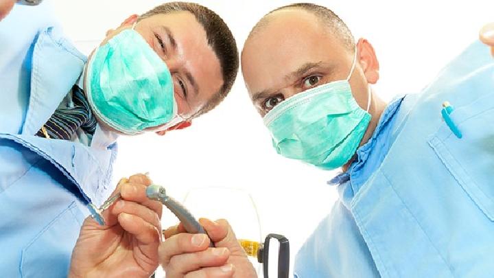 男性遗精的原因是什么引起的? 男性遗精的原因是什么引起的怎么治疗