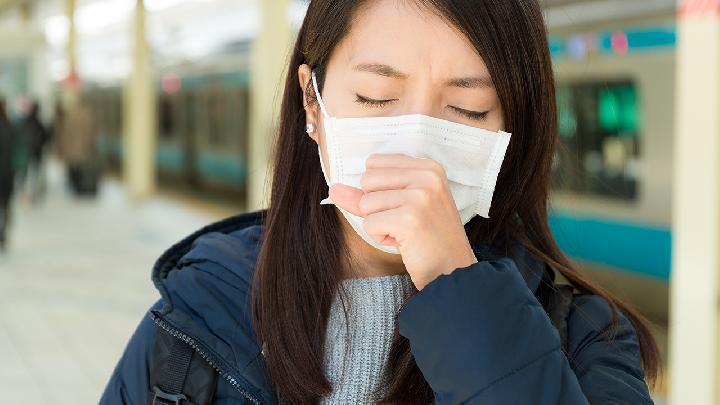 女人为什么月经推迟了（女人为什么月经推迟了十多天）