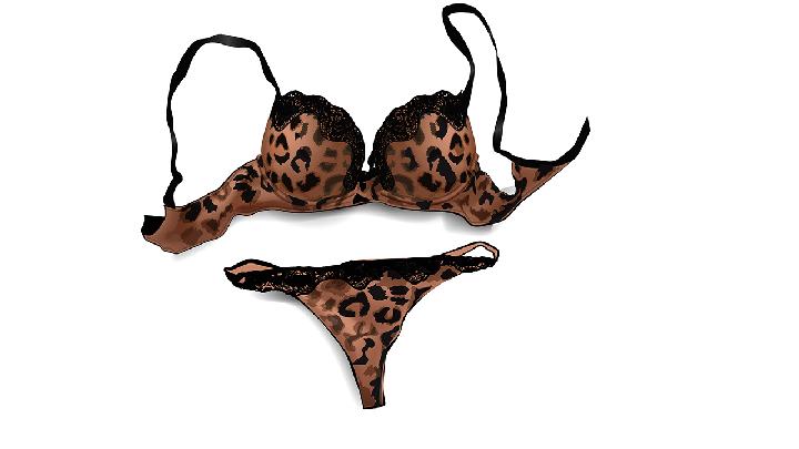 女性什么时候应该脱掉胸罩（女生什么时候能脱毛）