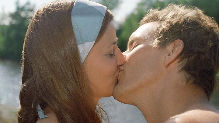 多久做一次爱算正常呢 多久做一次爱算正常呢男生