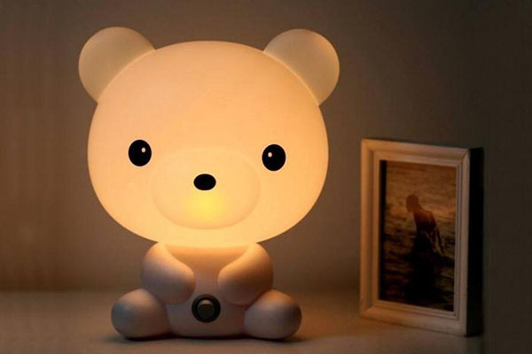 儿童房台灯选购方法 儿童房台灯选购方法图片