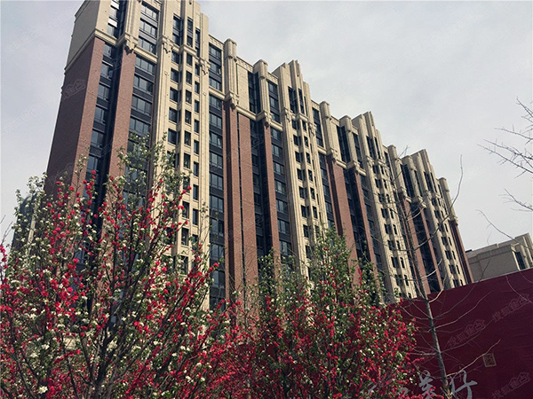 房价下跌，刚需何时入场 房价要下跌了刚买房是不是亏了