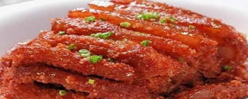 蒸肉上面用扣个盘子吗（蒸扣肉盖盘子吗）