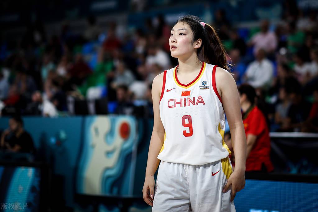 知三当三！女篮李梦当小三实锤了 女篮李梦的老公是谁