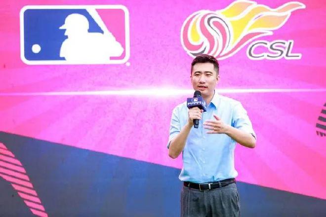 “热血总裁”与“足坛蛀虫”,谁是董铮?