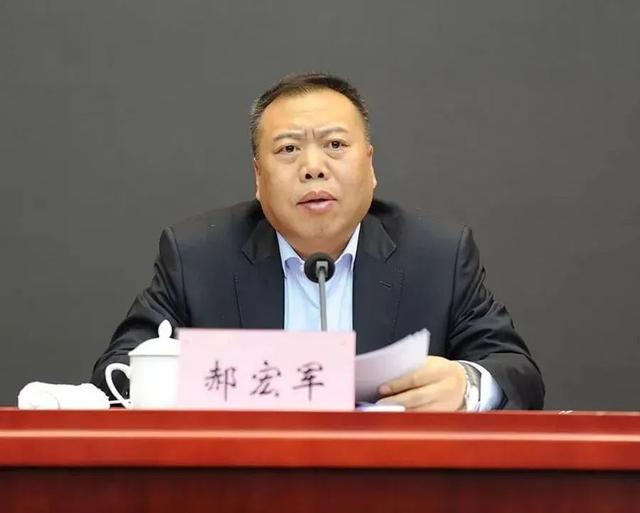 罔顾党中央重要要求的“老虎”被逮捕！上周，两家医院女干部主动投案