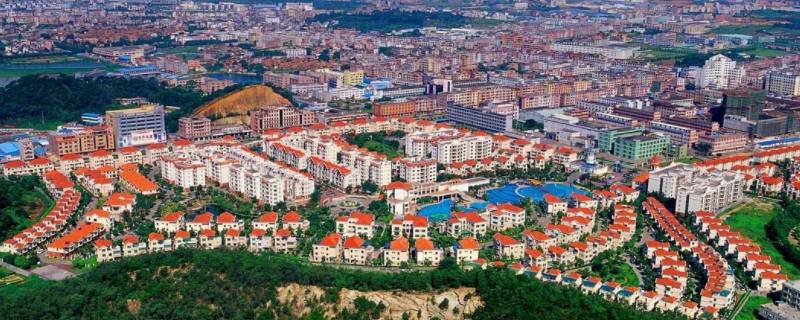 常熟和东莞哪个发展的好 常熟和苏州市区比怎么样